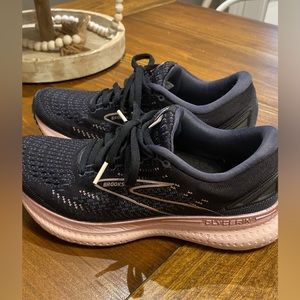 Brooks Glycerin 19 shoes